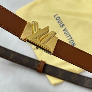 LOUIS VUITTON-BELT