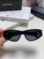 BALENCIAGA-GLASSES - Image 7