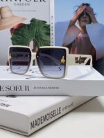 PRADA-GLASSES