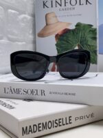 YVES SAINT LAURENT-GLASSES - Image 2