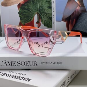 PRADA-GLASSES