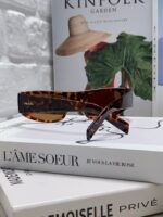 PRADA-GLASSES - Image 3