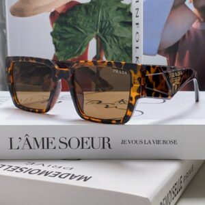PRADA-GLASSES