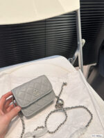 CHANEL-BAGS - Image 3