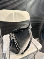 CHANEL-BAGS - Image 4