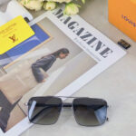 LOUIS VUITTON-GLASSES - Image 4