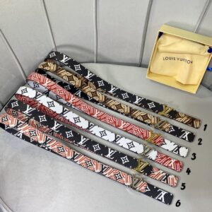 LOUIS VUITTON-BELT