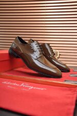 SALVATORE FERRAGAMO-SHOES - Image 2