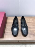 SALVATORE FERRAGAMO-SHOES
