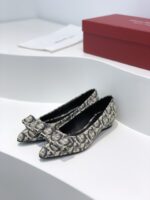 SALVATORE FERRAGAMO-SHOES
