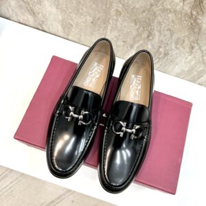 SALVATORE FERRAGAMO-SHOES