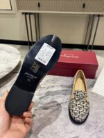 SALVATORE FERRAGAMO-SHOES - Image 9