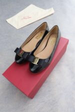SALVATORE FERRAGAMO-SHOES