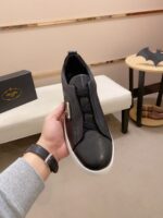 PRADA-SHOES - Image 2