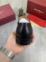 SALVATORE FERRAGAMO-SHOES - Image 8