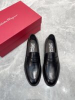 SALVATORE FERRAGAMO-SHOES