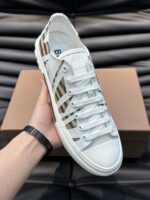 BURBERRY-SHOES - Image 9