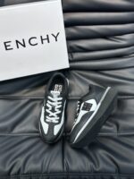 GIVENCHY-SHOES - Image 2