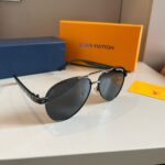 LOUIS VUITTON-GLASSES