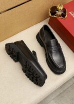 SALVATORE FERRAGAMO-SHOES - Image 2