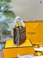 FENDI-BAGS - Image 3
