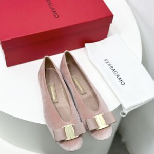 SALVATORE FERRAGAMO-SHOES