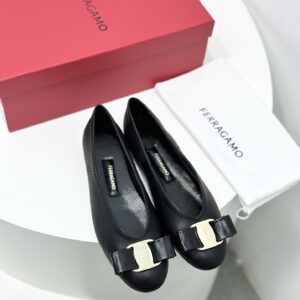 SALVATORE FERRAGAMO-SHOES