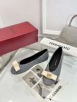 SALVATORE FERRAGAMO-SHOES - Image 9