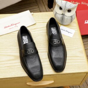 SALVATORE FERRAGAMO-SHOES