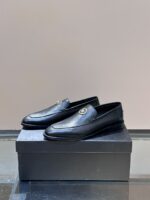 VERSACE-SHOES - Image 3