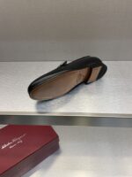 SALVATORE FERRAGAMO-SHOES - Image 9