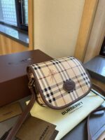 BURBERRY-BAGS - Image 2