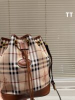 BURBERRY-BAGS - Image 4