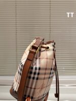 BURBERRY-BAGS - Image 6