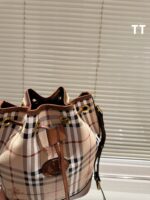 BURBERRY-BAGS - Image 3