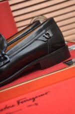 SALVATORE FERRAGAMO-SHOES - Image 9