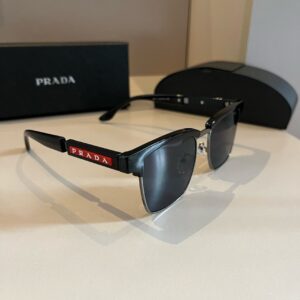 PRADA-GLASSES