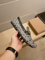 SALVATORE FERRAGAMO-SHOES - Image 6