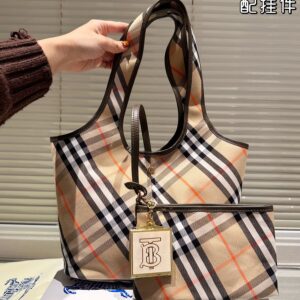 BURBERRY-BAGS