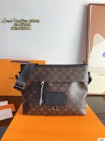 LOUIS VUITTON-BAGS