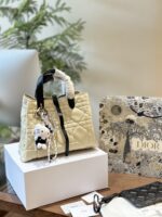 DIOR-BAGS
