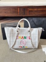 CHANEL-BAGS - Image 2