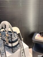 DIOR-BAGS - Image 4