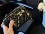 CHANEL-BAGS - Image 5