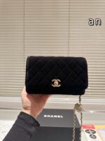 CHANEL-BAGS