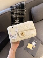 CHANEL-BAGS - Image 8