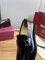 SALVATORE FERRAGAMO-SHOES - Image 9