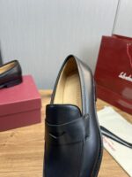 SALVATORE FERRAGAMO-SHOES - Image 9