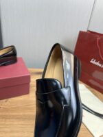 SALVATORE FERRAGAMO-SHOES - Image 9