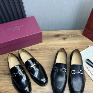 SALVATORE FERRAGAMO-SHOES